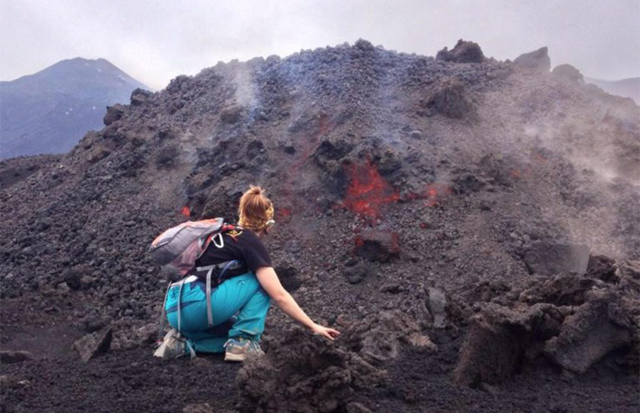 Lidia, la bimba che acchianava a Muntagna (ETNA) – Interclub su piattaforma zoom